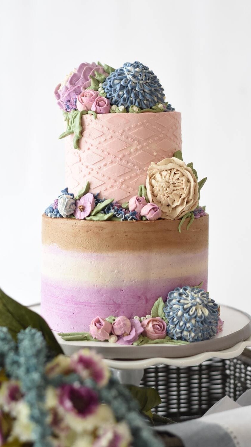 Flowers wedding cake